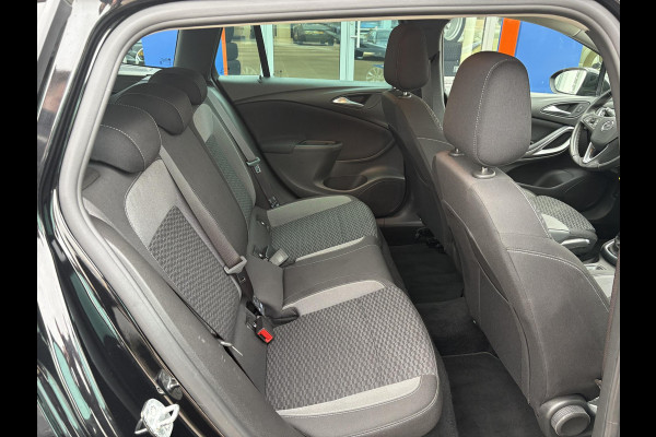 Opel Astra Sports Tourer 1.2 Turbo 110 PK Edition | Navigatie | LED koplampen | Climate Control | Cruise Control | AGR Stoel