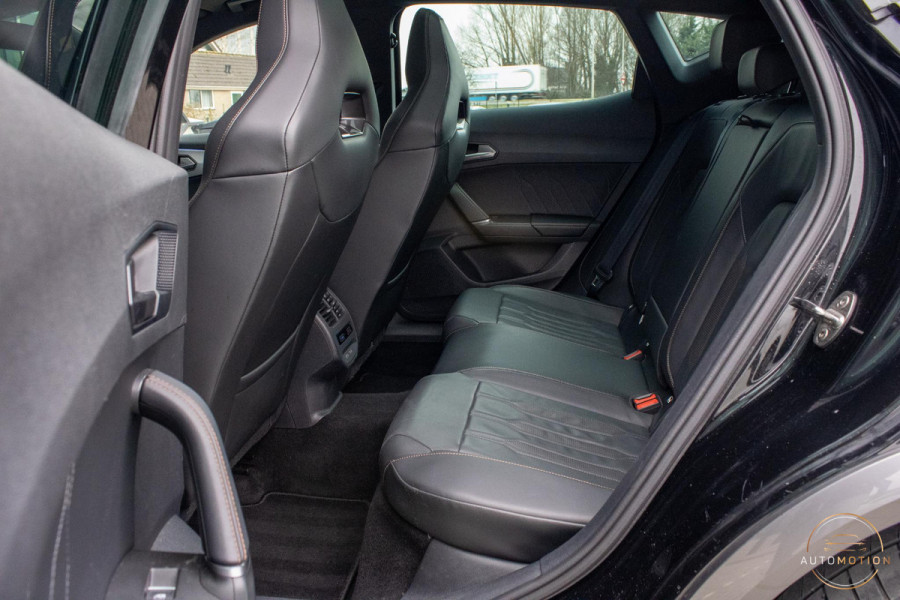 CUPRA Formentor 1.4 e-Hybrid Business PANO MEMORY LEDER CAMERA STOELVERWARMING