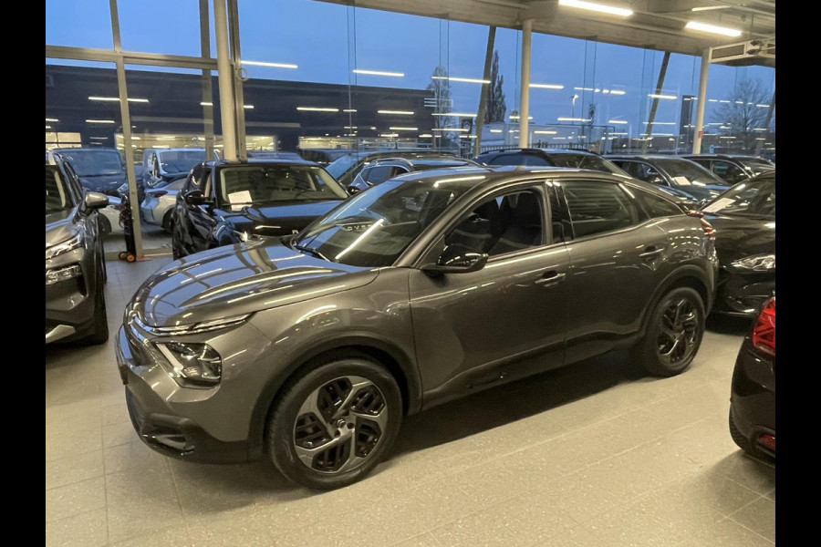 Citroën C4 1.2 Puretech Feel Pack Navigatie Apple Carplay/Android Auto Camera Parkeersensoren achter Cruise Control Head-up-display Virtual Cockpit Climate Control Lichtmetalen velgen