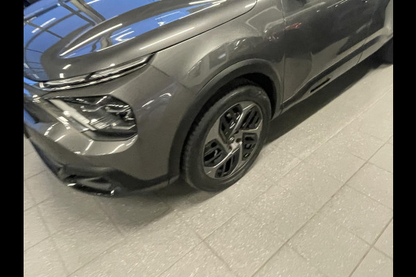 Citroën C4 1.2 Puretech Feel Pack Navigatie Apple Carplay/Android Auto Camera Parkeersensoren achter Cruise Control Head-up-display Virtual Cockpit Climate Control Lichtmetalen velgen