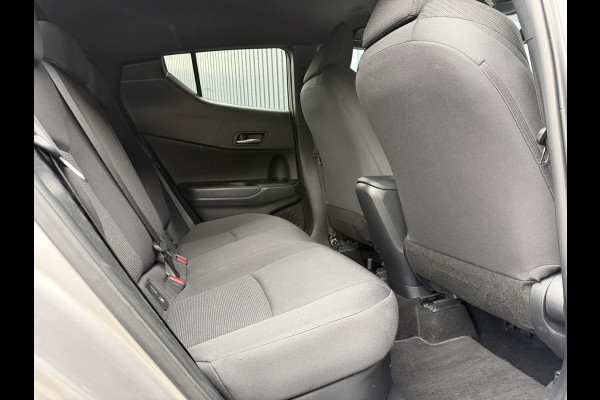 Toyota C-HR 1.8 Hybrid Bi-Tone | PDC V+A | JBL | LED | BSM | Zwarte Velgen | Rijklaar!!!
