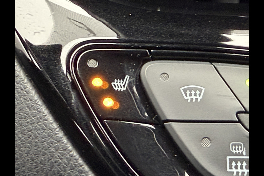 Toyota C-HR 1.8 Hybrid Bi-Tone | PDC V+A | JBL | LED | BSM | Zwarte Velgen | Rijklaar!!!