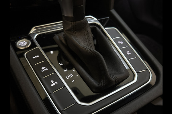 Volkswagen Arteon Shooting Brake eHYBRID 218PK DSG ELEGANCE BUSINESS+ TREKHAAK/NAVI/360CAMERA/LEDER