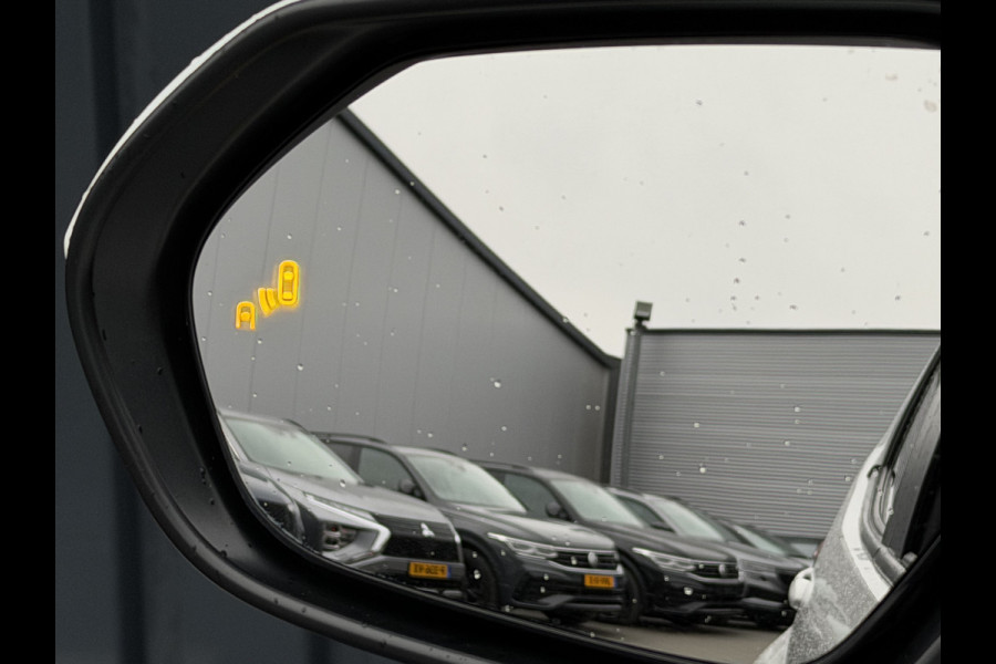 Toyota Yaris 1.5 Hybrid 115 First Edition | PDC V+A | Dodehoek detectie | Nieuwste type(radio/digitale tellers) | Rijklaar!!!