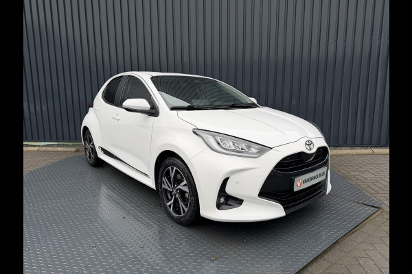 Toyota Yaris 1.5 Hybrid 115 First Edition | PDC V+A | Dodehoek detectie | Nieuwste type(radio/digitale tellers) | Rijklaar!!!
