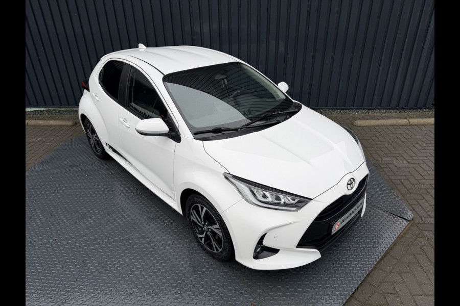 Toyota Yaris 1.5 Hybrid 115 First Edition | PDC V+A | Dodehoek detectie | Nieuwste type(radio/digitale tellers) | Rijklaar!!!
