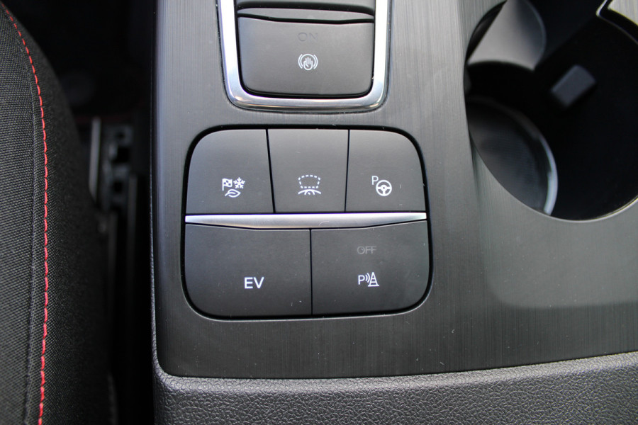 Ford Kuga 2.5 PHEV ST-Line | Trekhaak | Head-Up | BLIS | Adaptieve cruise