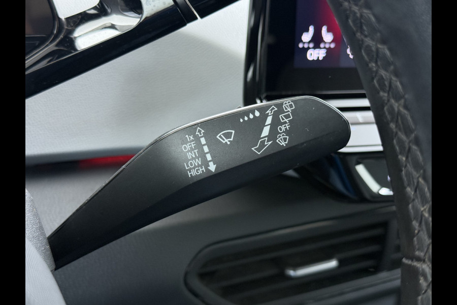 Volkswagen ID.3 First Plus 58kWh 204pk Camera 19"lmv Adap.Cruise Matrix-Led Navi-Pro Ecc Apple Carplay Android Auto Pdc SOH 89% Lmv Stoel+Stuurverwarming Wifi Rijstrooksensor Keyless advanced Origineel Nederlandse Auto