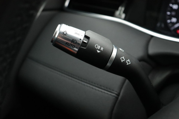 Land Rover Range Rover Evoque 1.5 P300e AWD(DealerOnderH, Navi, Stuur/stoelV, Camera, Trekhaak, Carplay, Etc)