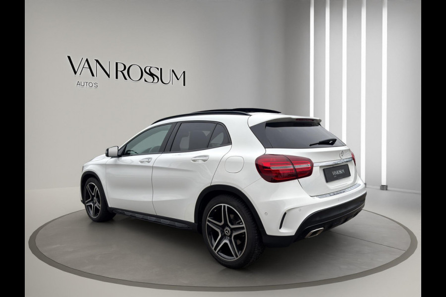 Mercedes-Benz GLA 180 Business Solution AMG Pano Camera Clima