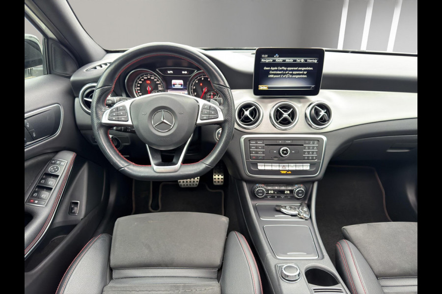 Mercedes-Benz GLA 180 Business Solution AMG Pano Camera Clima