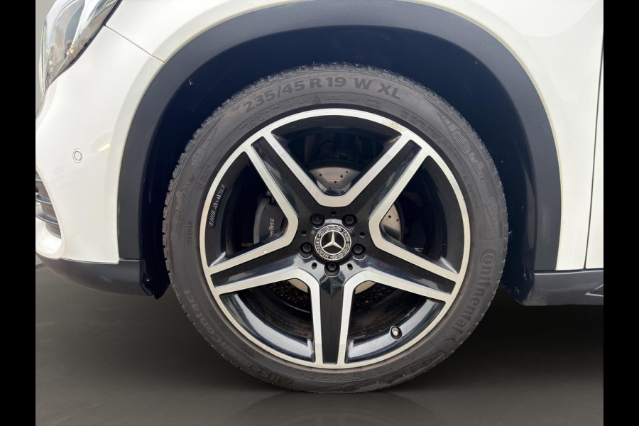 Mercedes-Benz GLA 180 Business Solution AMG Pano Camera Clima