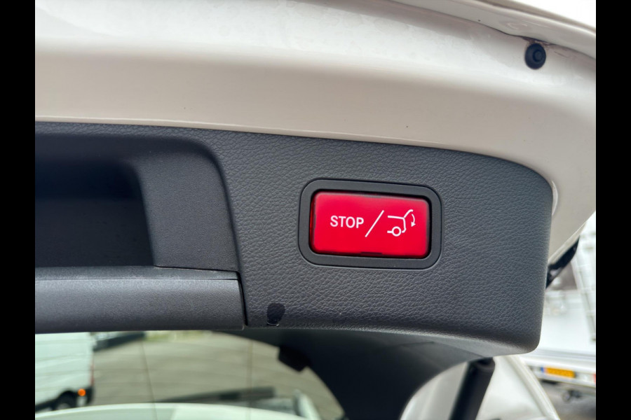 Mercedes-Benz GLA 180 Business Solution AMG Pano Camera Clima