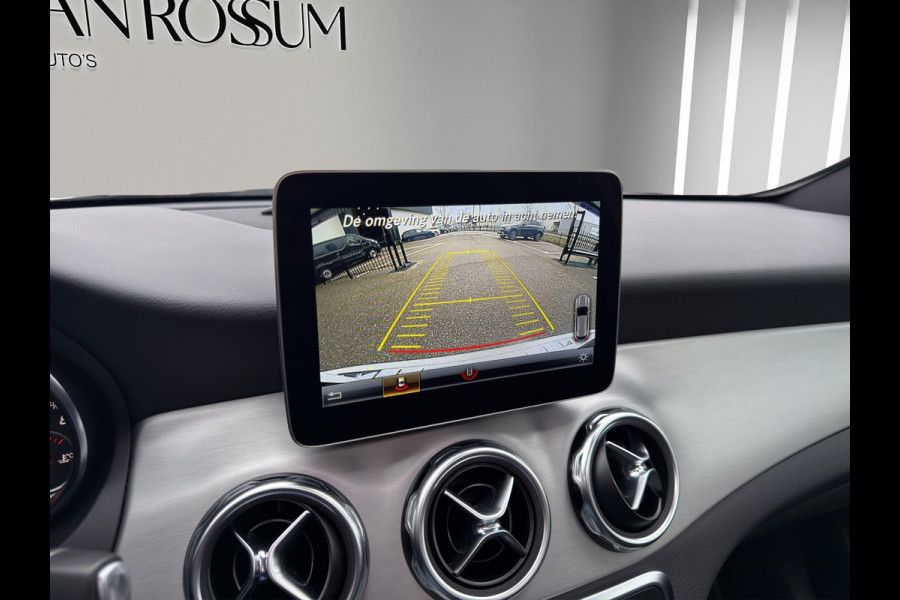 Mercedes-Benz GLA 180 Business Solution AMG Pano Camera Clima