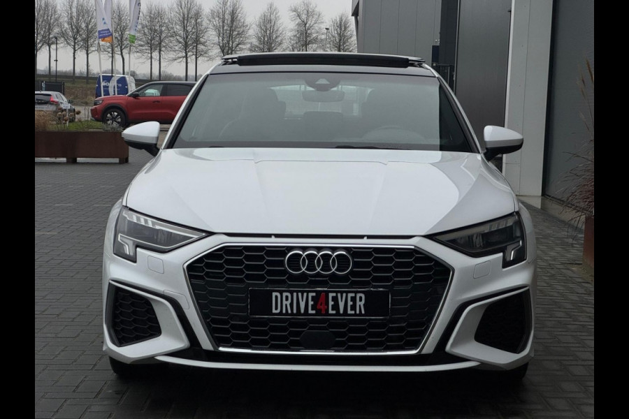 Audi A3 Sportback 40 TFSI e 3x S Line FULL PANO NAVI CAMERA LEDER LED SPORTVELGEN