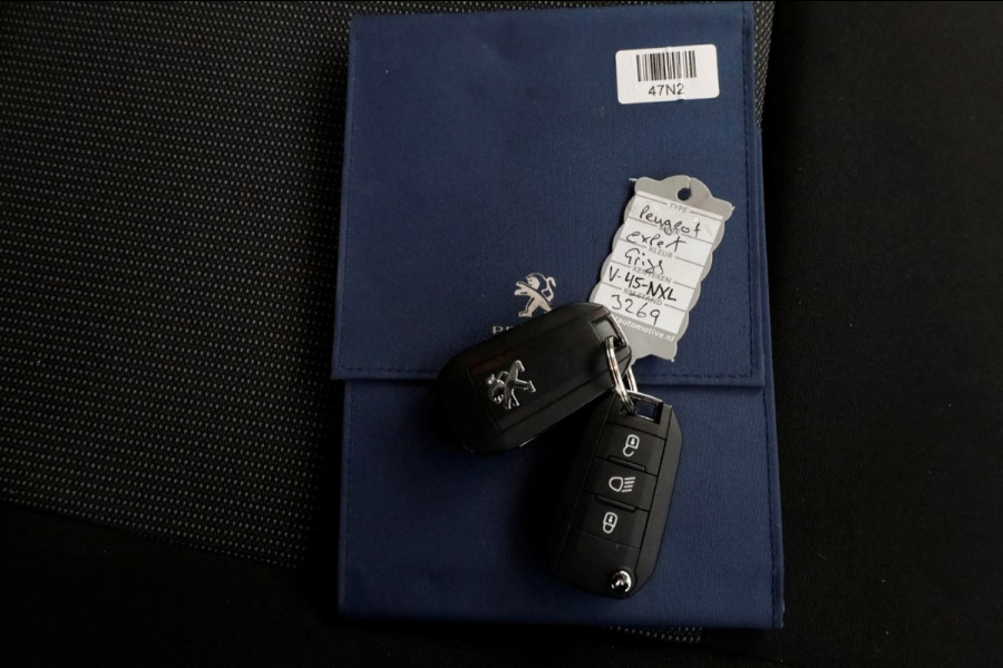 Peugeot Expert 2.0 BlueHDI 145pk L3 D.C. Navi/Camera/2x Schuifdeur 07-2022