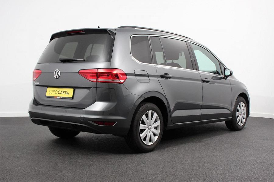 Volkswagen Touran 1.5 TSI 150pk DSG Comfortline 7p | Navigatie | Apple Carplay/Android Auto | Climate Control | Cruise Control Adaptive | Stoelverwarming | Parkeer sensoren