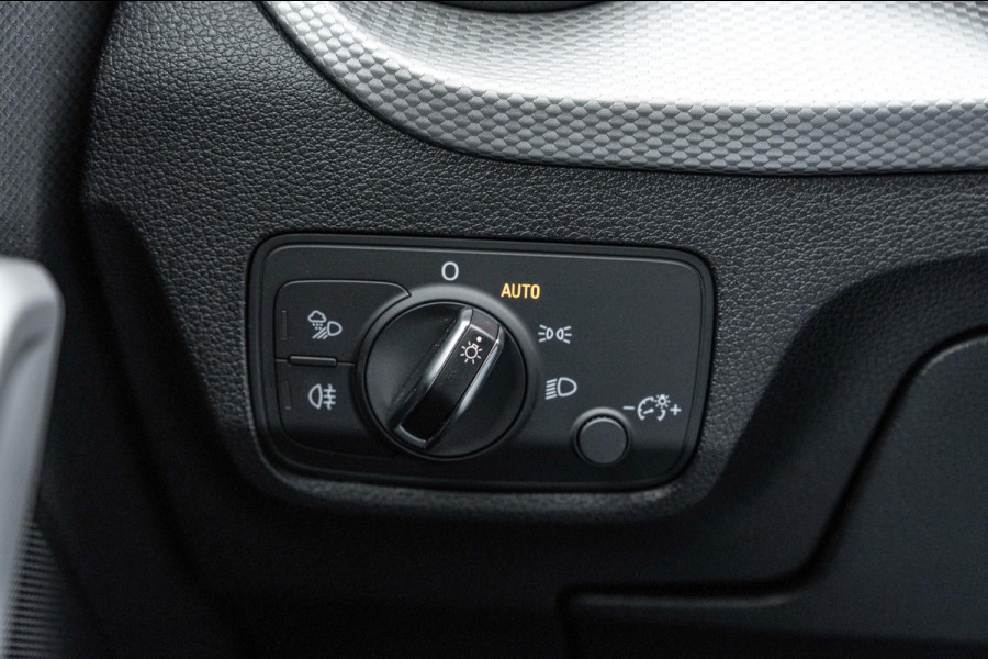 Audi Q2 35 TFSI Business Edition 150 PK Aut. Adaptive Virtual Keyless LED Clima Cruise 18''