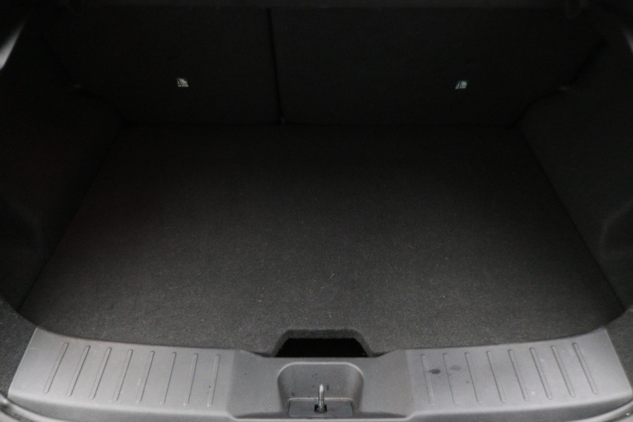 Nissan Juke 1.0 DIG-T N-Connecta 360° Camera, Climate, ACC, Bluetooth, Lane-Assist, DAB, PDC, 17''