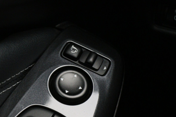 Nissan Juke 1.0 DIG-T N-Connecta 360° Camera, Climate, ACC, Bluetooth, Lane-Assist, DAB, PDC, 17''