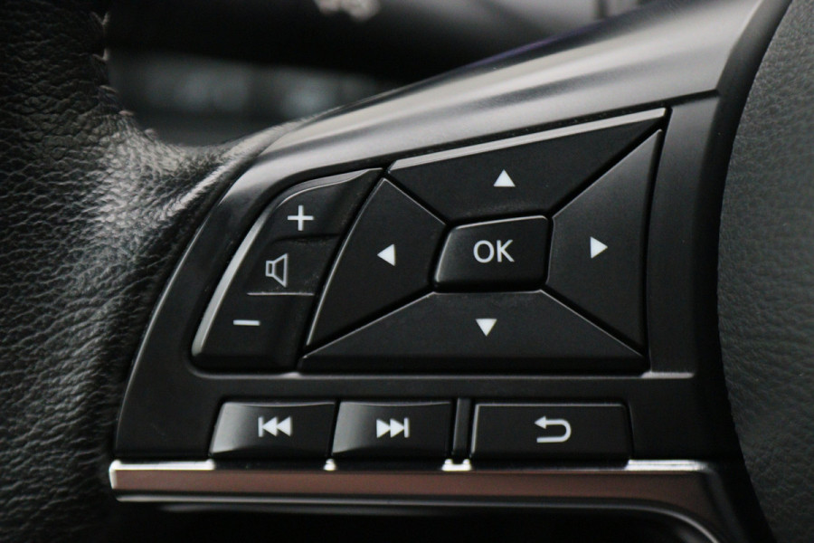 Nissan Juke 1.0 DIG-T N-Connecta 360° Camera, Climate, ACC, Bluetooth, Lane-Assist, DAB, PDC, 17''