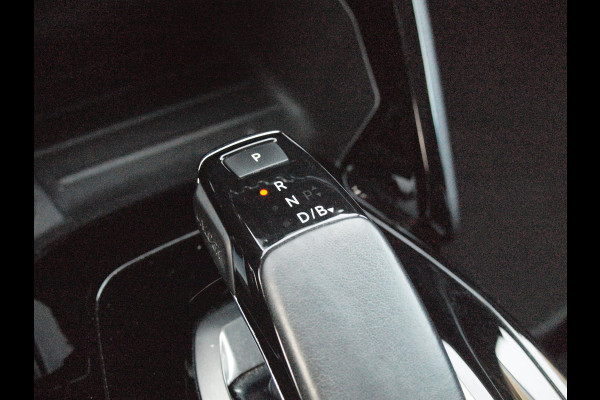 Peugeot e-208 EV Blue Lease Allure 50 kWh | SOH 90% | Camera | Cruise Control | Apple Carplay | NL-Auto |