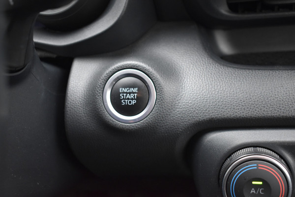 Toyota Yaris 1.5 VVT-i Dynamic 1e eigenaar