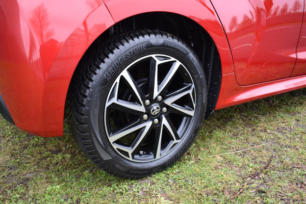 Toyota Yaris 1.5 VVT-i Dynamic 1e eigenaar