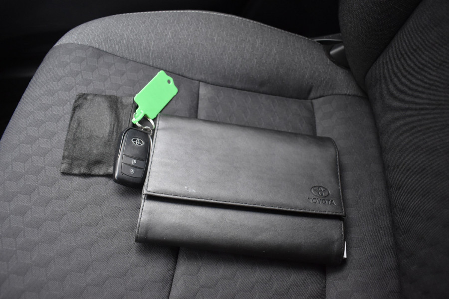 Toyota Yaris 1.5 VVT-i Dynamic 1e eigenaar