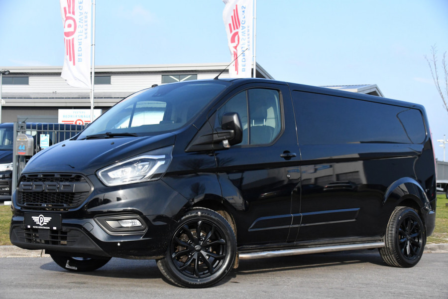 Ford Transit Custom 300 2.0 TDCI L2H1 Limited Black Edition Camera, Cruise, Carplay, Stoelverwarming, Xenon, 170pk, Sensoren, Uniek!