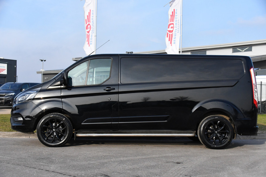Ford Transit Custom 300 2.0 TDCI L2H1 Limited Black Edition Camera, Cruise, Carplay, Stoelverwarming, Xenon, 170pk, Sensoren, Uniek!