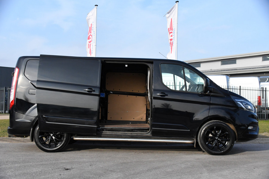 Ford Transit Custom 300 2.0 TDCI L2H1 Limited Black Edition Camera, Cruise, Carplay, Stoelverwarming, Xenon, 170pk, Sensoren, Uniek!
