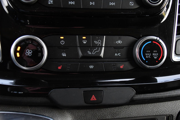 Ford Transit Custom 300 2.0 TDCI L2H1 Limited Black Edition Camera, Cruise, Carplay, Stoelverwarming, Xenon, 170pk, Sensoren, Uniek!