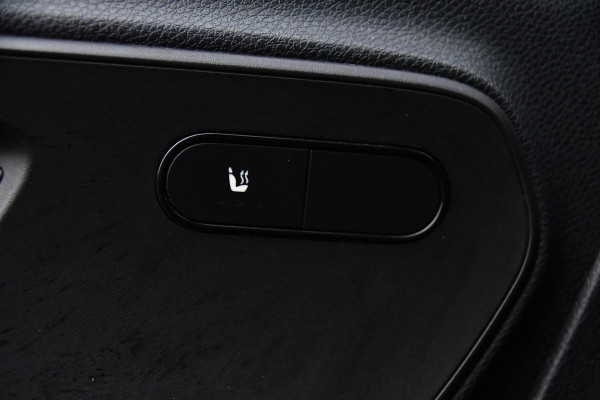 Mercedes-Benz Sprinter 319 V6 3.0 CDI L2H2 PB Edition Camera, Cruise, Stoelverwarming, 190pk, Standkachel, Airco, Uniek!