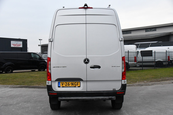 Mercedes-Benz Sprinter 319 V6 3.0 CDI L2H2 PB Edition Camera, Cruise, Stoelverwarming, 190pk, Standkachel, Airco, Uniek!