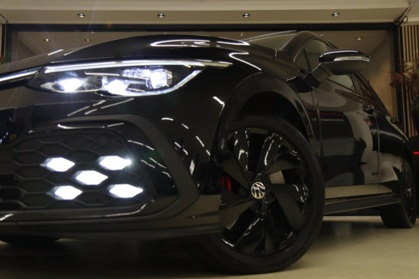 Volkswagen Golf 1.4 eHybrid GTE /PANO/IQLIGHT/CAM/CARPLAY/LANE ASSIST/VOL