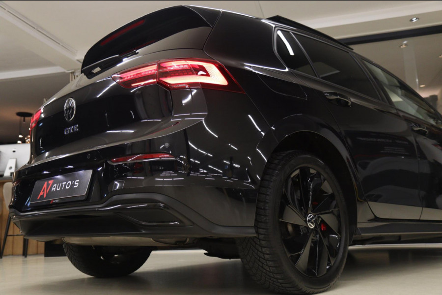 Volkswagen Golf 1.4 eHybrid GTE /PANO/IQLIGHT/CAM/CARPLAY/LANE ASSIST/VOL