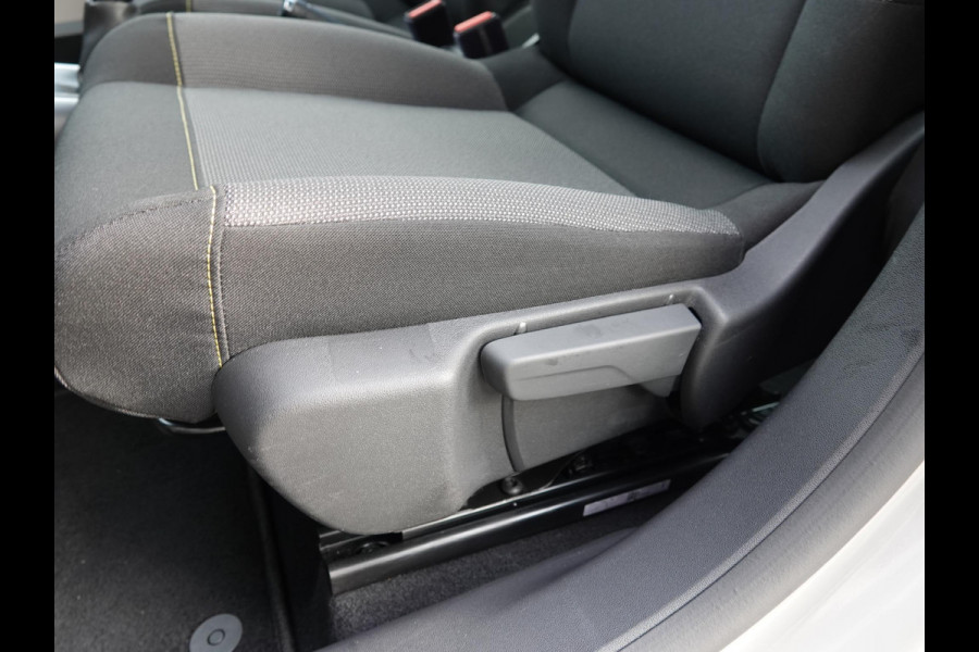 Citroën C3 1.2 PureTech C-Series Navigatie