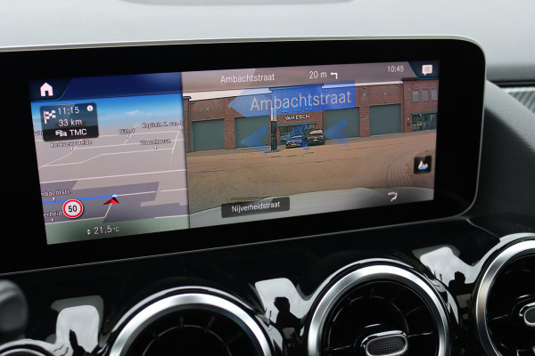 Mercedes-Benz GLA 200 Business Solution AMG Line | Panoramadak | Augmented Reality | Widescreen | Stoelverwarming | Cruise Control | Zitcomfortpakket | High Perf LED | Android Auto/Apple Carplay |