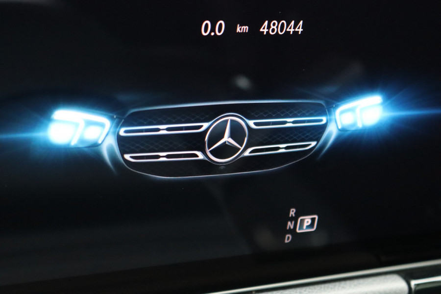 Mercedes-Benz GLA 200 Business Solution AMG Line | Panoramadak | Augmented Reality | Widescreen | Stoelverwarming | Cruise Control | Zitcomfortpakket | High Perf LED | Android Auto/Apple Carplay |