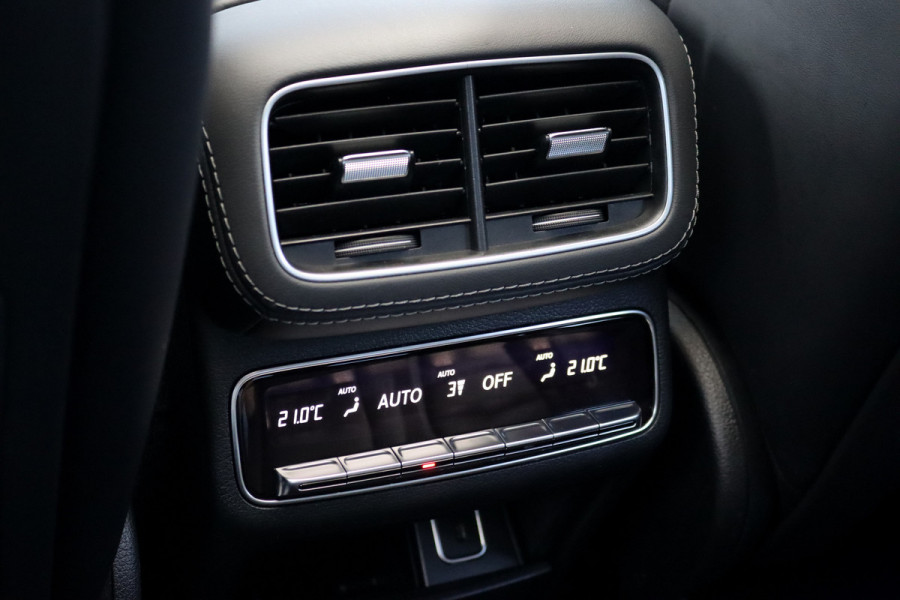 Mercedes-Benz GLE Coupé AMG 53 4MATIC+ Premium+ | Airmatic | Distronic+ | Burmester | Massage | Memory | Stoelventilatie | Trekhaak | Keyless Go | Schakelbare Uitlaat | Nappa Leder |