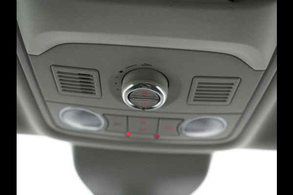 Seat Alhambra 1.4 TSI FR Business Intense 7 Persoons 150pk Dealer O.H. | Trekhaak Af Fabriek | Panodak | Adaptive Cruise | Camera | Apple Carplay | Alcantara Sportstoelen Verwarmd | Keyless | Blis | Navigatie | DAB |