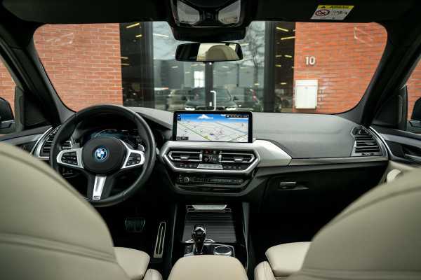 BMW X3 xDrive30e M-Sport ACC Panorama HuD Trekhaak Leder