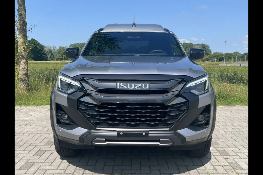 Isuzu D-max V-Cross MY25 Double Cab verlengd 5-persoons BPM vrij trekhaak 3500 Kg trekgewicht