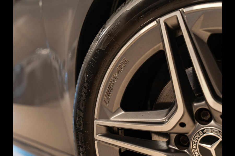 Mercedes-Benz A-Klasse A200 AMG Business Solution, Navi, Multistuur, Clima, Cruise, Camera, PDC, Led, Trekhaak, Voll Onderhouden