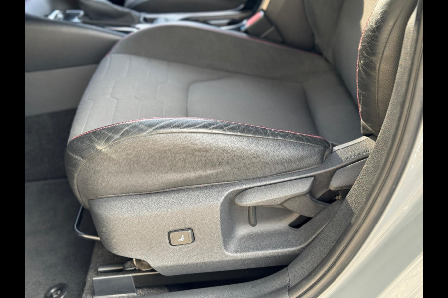 Toyota Corolla Touring Sports 2.0 Hybrid Executive AUT NAP!