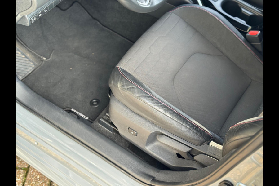 Toyota Corolla Touring Sports 2.0 Hybrid Executive AUT NAP!