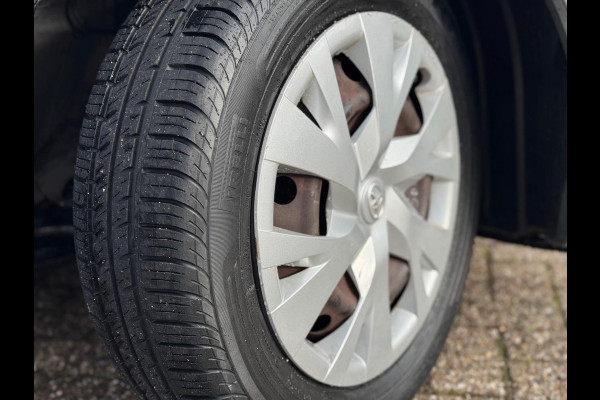 Toyota Yaris 1.5 Hybrid Active 2018 CLIMA Camera APK NAP!