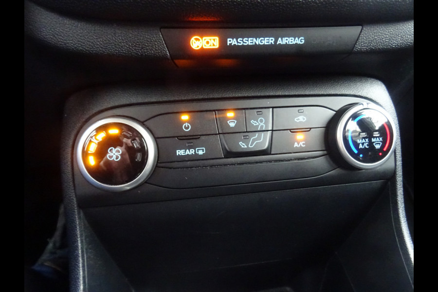 Ford Fiesta 1.0 EcoBoost Connected * 4 SEIZOENSBANDEN * DEALER ONDERH. !!