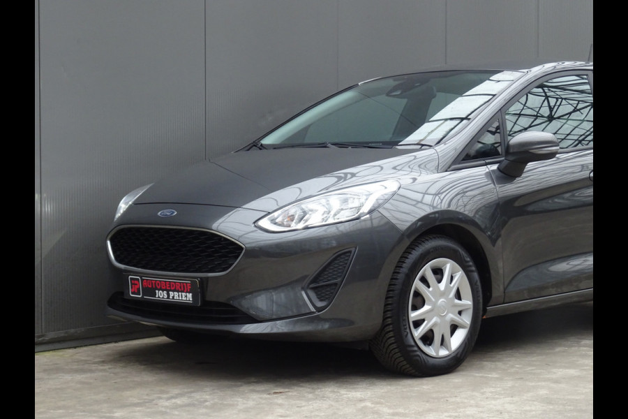 Ford Fiesta 1.0 EcoBoost Connected * 4 SEIZOENSBANDEN * DEALER ONDERH. !!